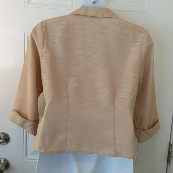 Selene Sport tan 3/4 cuff sleeve wrap front blouse - Picture 10 of 12